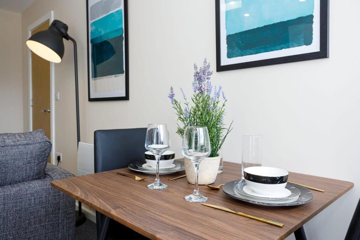 Modern And Stylish 1 Bed Apartment แมนเชสเตอร์ ภายนอก รูปภาพ