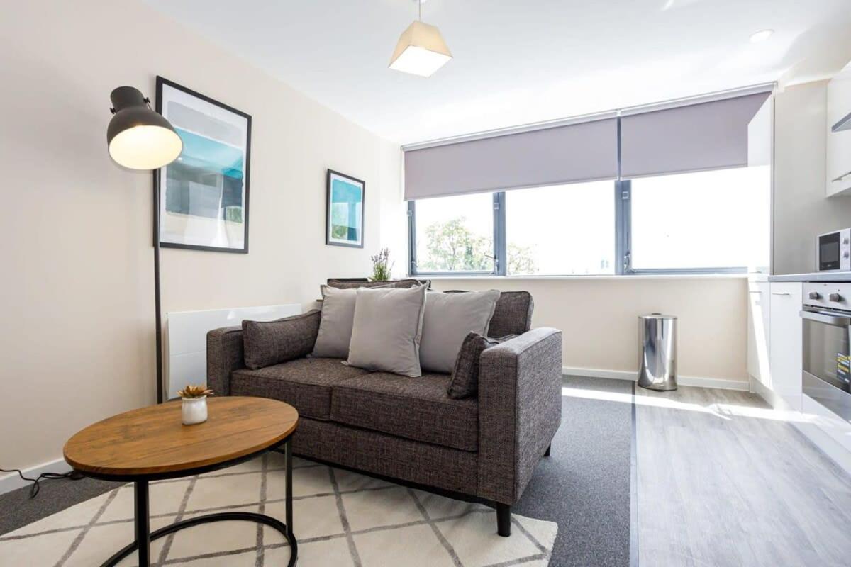 Modern And Stylish 1 Bed Apartment แมนเชสเตอร์ ภายนอก รูปภาพ